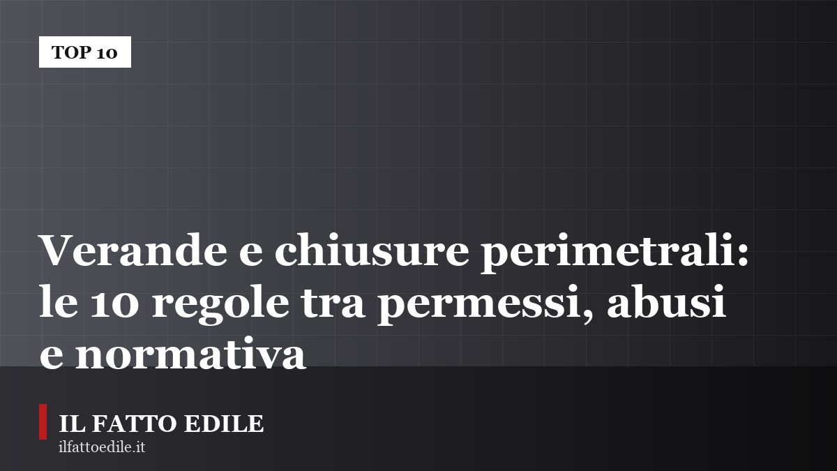 Balcone di edificio residenziale con veranda vetrata e serramenti perimetrali
