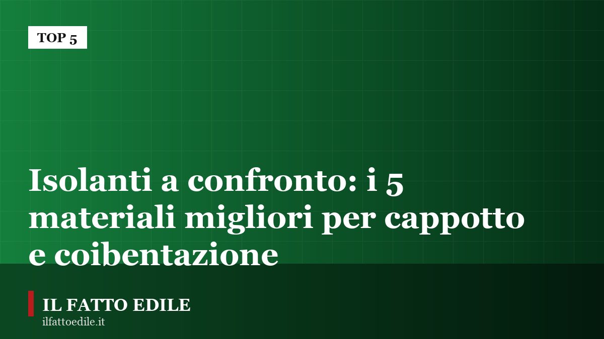 Pannelli isolanti di diversi materiali accostati su un banco di cantiere per il confronto